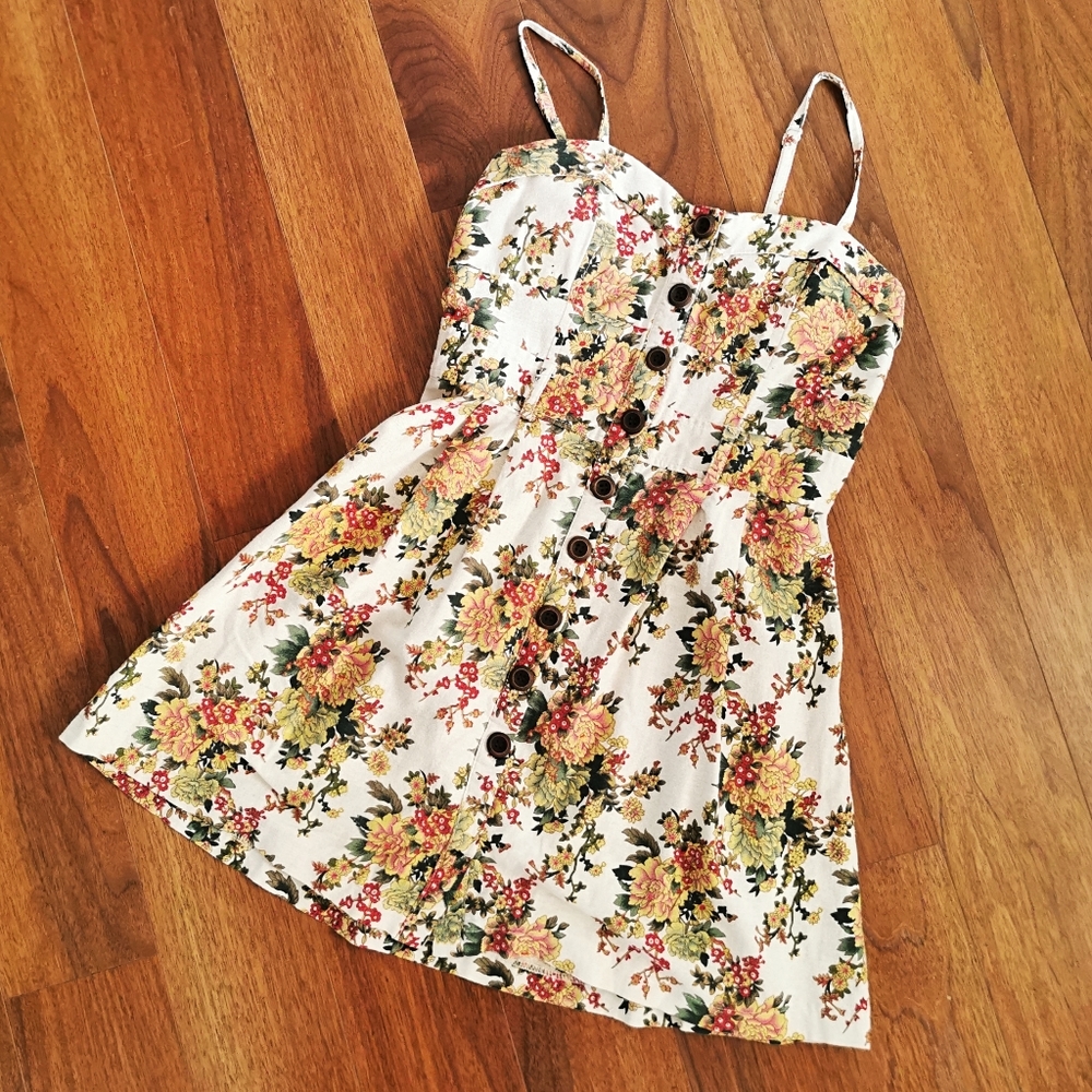 Seduction floral linen summer dress size medium - Picture 1 of 5